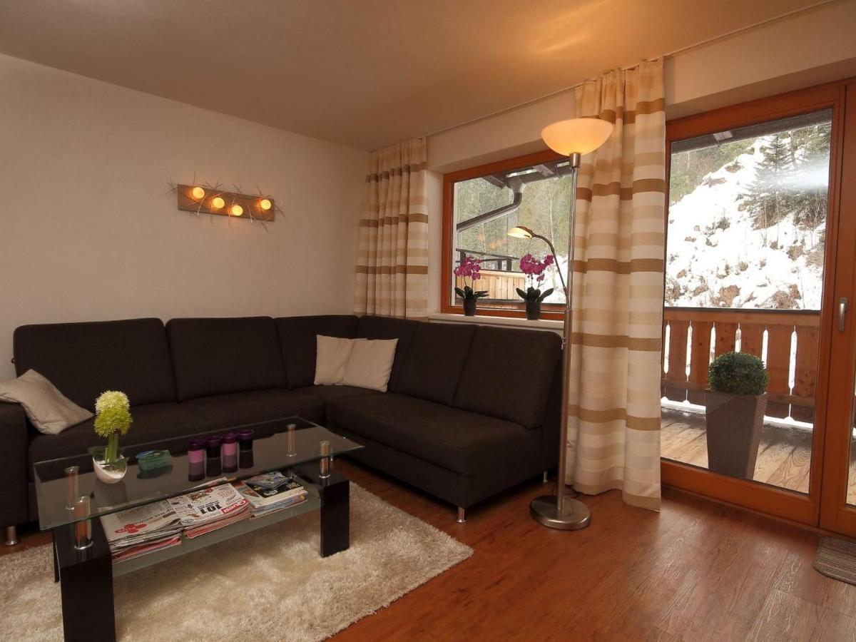 Boutique Apartment In Brixen With Mountain View Brixen im Thale Exterior photo